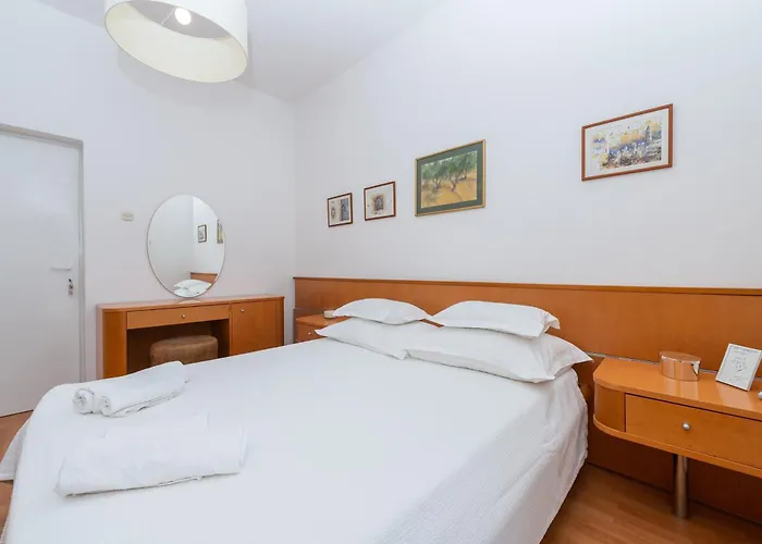 Sokol Appartement Makarska