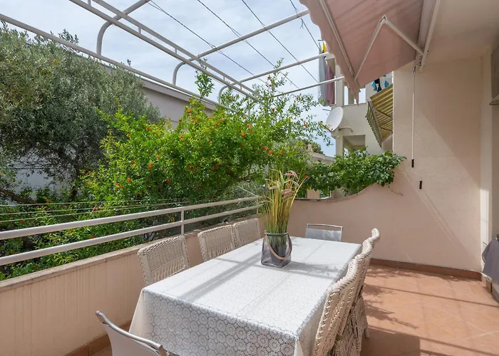 Sokol Apartment Makarska